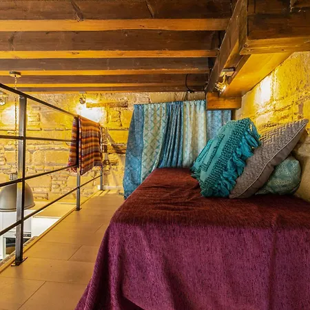 Exclusive Boutique *