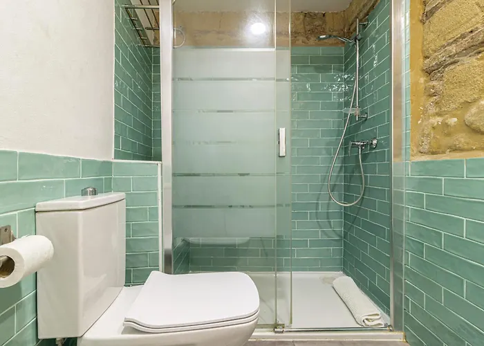 Exclusive Boutique *